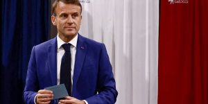 El Gobierno francés distribuirá manuales de supervivencia