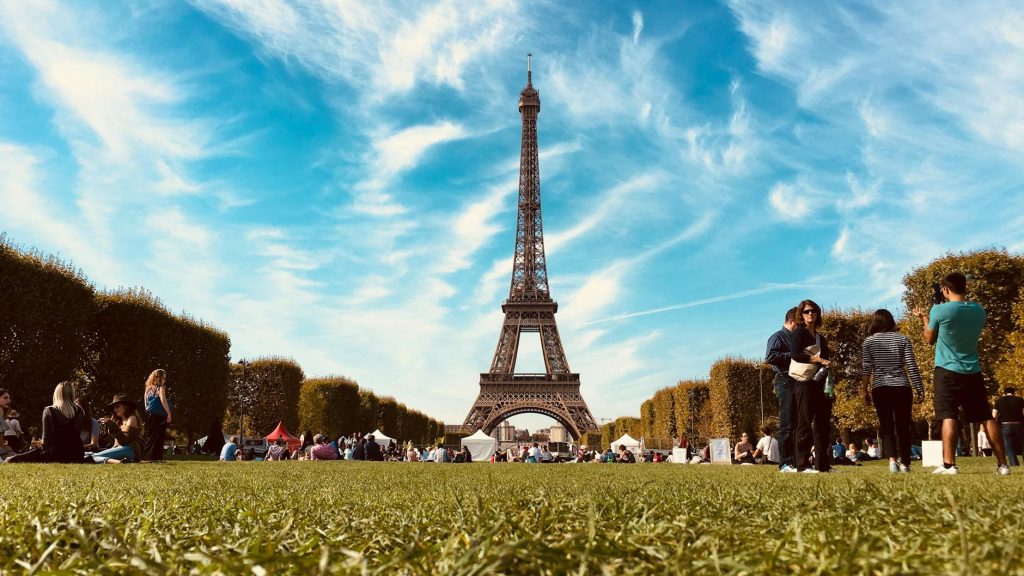 COSAS QUE DEBES SI TE MUDAS A FRANCIA